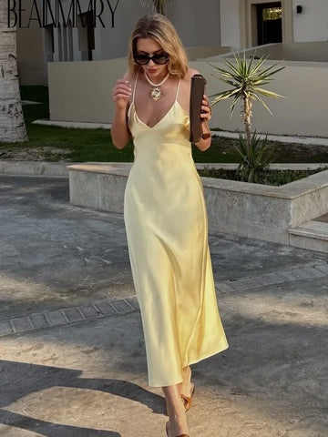 Women's Yellow Elegant Stain Backless Gown Spaghetti Strap V-neck Pleated Dress High Waist Summer Beach Party Robe Chic Vacation