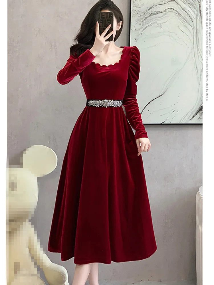 SMTHMA New Fashion Light Luxury Celebrity Velvet Dress Women's Square Neck Puff Sleeve Red Black Party Dress With Diamonds Belt